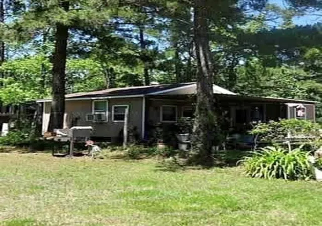 1st image of 204 Kangaroo, Onalaska, TX 77360 | MLS# 33296688