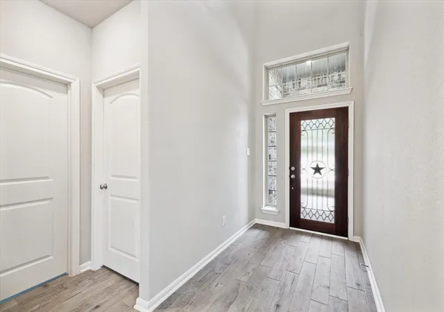 4th image of 1535 Giles Dr, Richmond, TX 77406 | MLS# 33063862