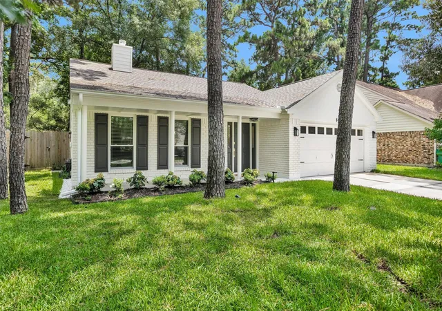 Photo 4 of Single family home for sale at 147 E Pathfinders Cir, Spring, TX 77381 | MLS# 64789483 | Listing updated on 2026-09-10