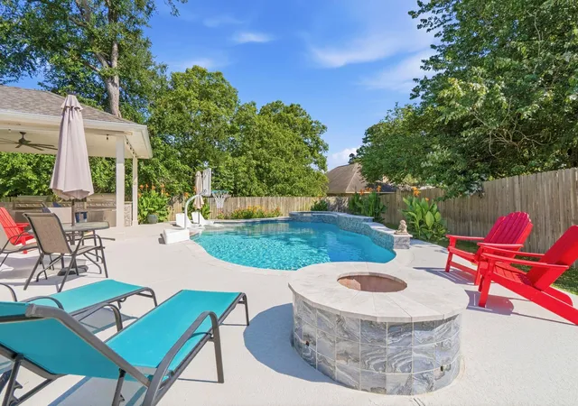 Photo 1 of Sale Pending at 10802 Windswept, Montgomery, TX 77356 | MLS# 6204242 | Listing updated on 2026-08-16