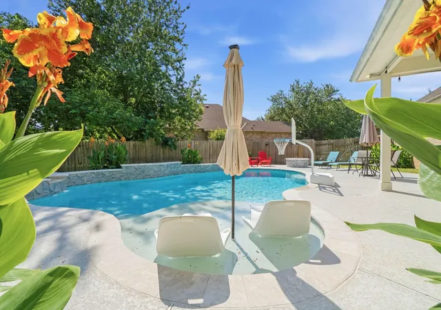 Photo 2 of Sale Pending at 10802 Windswept, Montgomery, TX 77356 | MLS# 6204242 | Listing updated on 2026-08-16