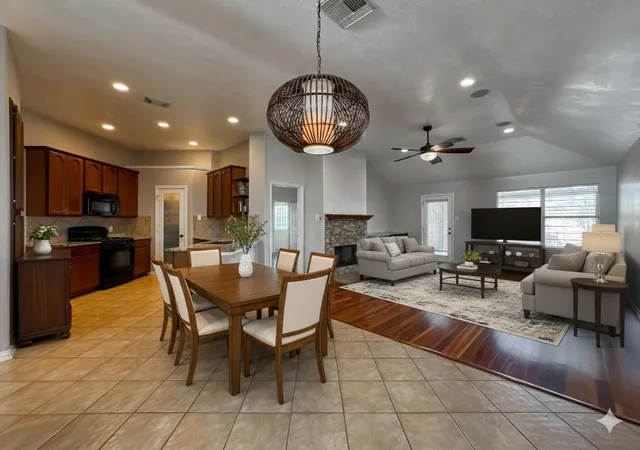 image of 1527 Stone Mesa Dr, Houston, TX 77073 | MLS# 41889138