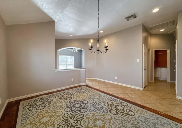 image of 1527 Stone Mesa Dr, Houston, TX 77073 | MLS# 41889138