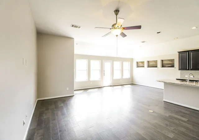 Photo 3 of Single family home for sale at 12519 Tamaron Dr, La Marque, TX 77568 | MLS# 74841035 | Listing updated on 2026-09-20
