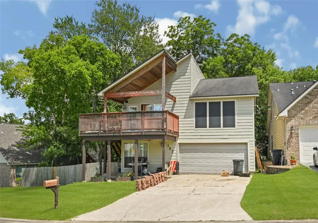Photo 1 of Single family home for sale at 107 Harbour Town Ln, Montgomery, TX 77356 | MLS# 51911812 | Listing updated on 2026-09-07
