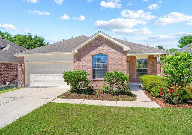 Photo 1 of Sale Pending at 951 Crannog Way, Conroe, TX 77301 | MLS# 73960153 | Listing updated on 2026-07-17