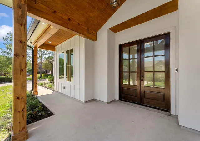 Photo 4 of Single family home for sale at 3709 Oak Ct, Montgomery, TX 77356 | MLS# 19219202 | Listing updated on 2026-08-06