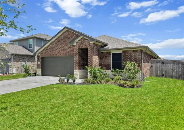 39th image of 10716 Discovery Ln, Texas City, TX 77591 | MLS# 37965453