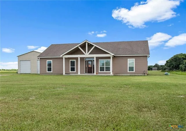 Photo 2 of Single family home for sale at 50 Dewberry Ln, Seadrift, TX 77983 | MLS# 34770259 | Listing updated on 2026-08-20