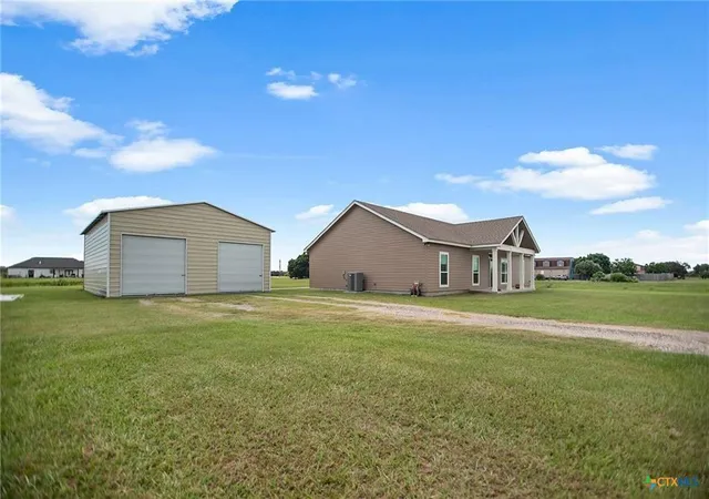 Photo 4 of Single family home for sale at 50 Dewberry Ln, Seadrift, TX 77983 | MLS# 34770259 | Listing updated on 2026-08-20