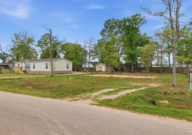 Photo 2 of Land for sale at 637 Wexford Dr, Conroe, TX 77303 | MLS# 67053710 | Listing updated on 2026-04-07
