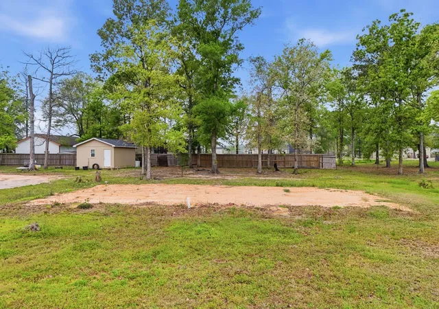 Photo 3 of Land for sale at 637 Wexford Dr, Conroe, TX 77303 | MLS# 67053710 | Listing updated on 2026-04-07
