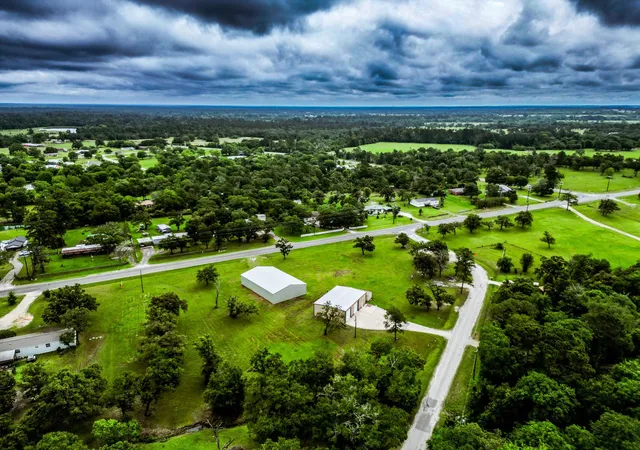 Photo 3 of Land for sale at 1827 State Hwy 75 N, Huntsville, TX 77320 | MLS# 7469427 | Listing updated on 2026-05-21