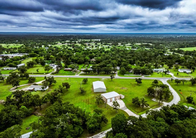 Photo 4 of Land for sale at 1827 State Hwy 75 N, Huntsville, TX 77320 | MLS# 7469427 | Listing updated on 2026-05-21