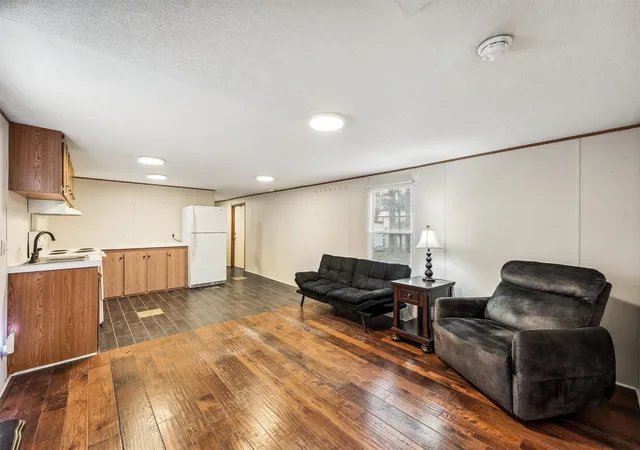 Photo 3 of Single family home for sale at 231 Monte Carlo Rd, Pointblank, TX 77364 | MLS# 41640415 | Listing updated on 2026-08-22