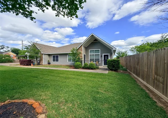 2nd image of 312 Hunt Rd #312, Baytown, TX 77521 | MLS# 59974872