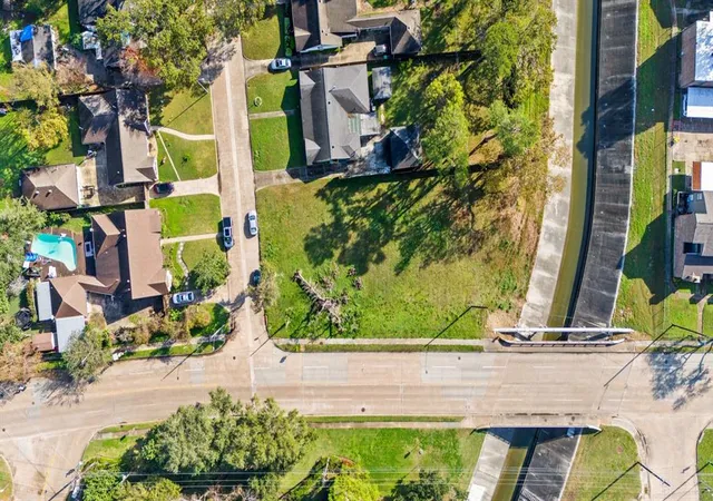 Photo 2 of Land for sale at 4827 Chantilly Ln, Houston, TX 77092 | MLS# 20526704 | Listing updated on 2026-06-27