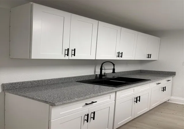4th image of 7209 Greenville St, Houston, TX 77020 | MLS# 19180227