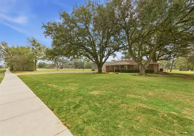 4th image of 31921 Waller Tomball Rd, Waller, TX 77484 | MLS# 71007741