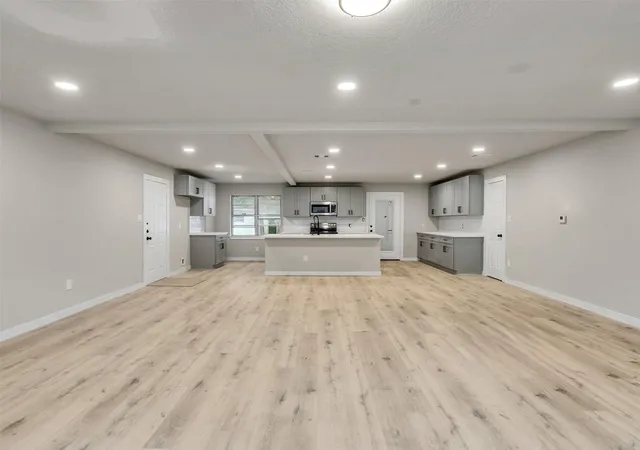 Photo 3 of Single family home for sale at 3709 Kettering Ave, Bay City, TX 77414 | MLS# 77393403 | Listing updated on 2026-09-10