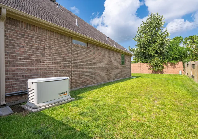 image of 3216 Parker Dr, Pearland, TX 77584 | MLS# 60674681