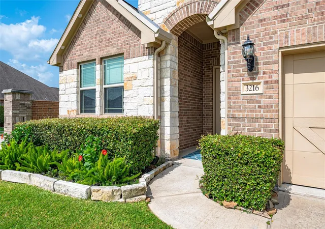 image of 3216 Parker Dr, Pearland, TX 77584 | MLS# 60674681