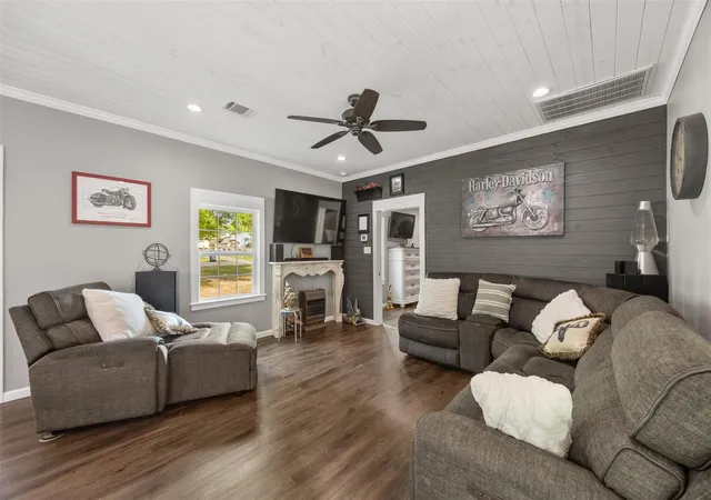 Photo 3 of Single family home for sale at 30902 Kate Dr, Magnolia, TX 77355 | MLS# 68093823 | Listing updated on 2026-09-14