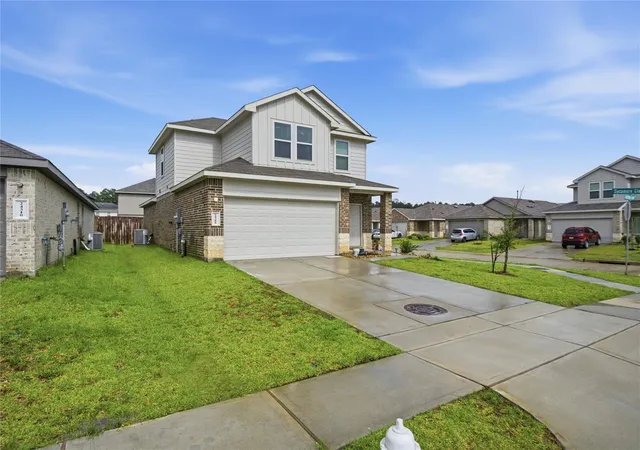 Photo 2 of Sale Pending at 24306 Saddlestone Green Dr, Spring, TX 77373 | MLS# 43418658 | Listing updated on 2026-08-26