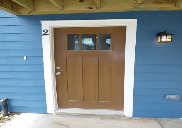 Photo 3 of Single family home for sale at 3414 Ursuline, Galveston, TX 77550 | MLS# 58953201 | Listing updated on 2026-05-13