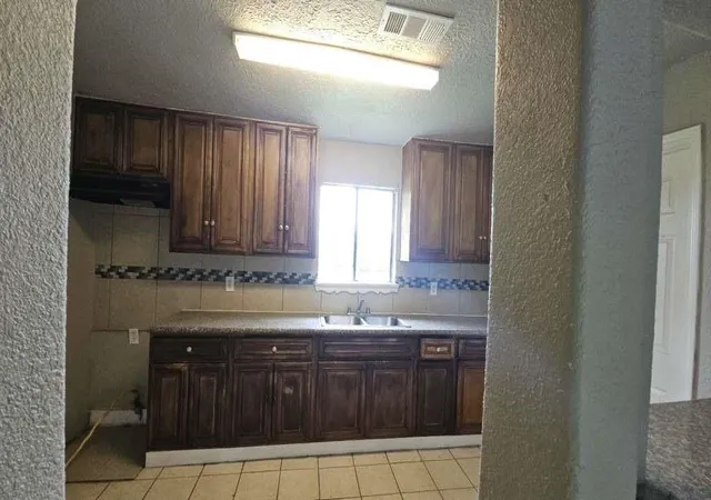 Photo 3 of Sale Pending at 3804 Cedar Hl Ln, Houston, TX 77093 | MLS# 54319921 | Listing updated on 2026-09-10