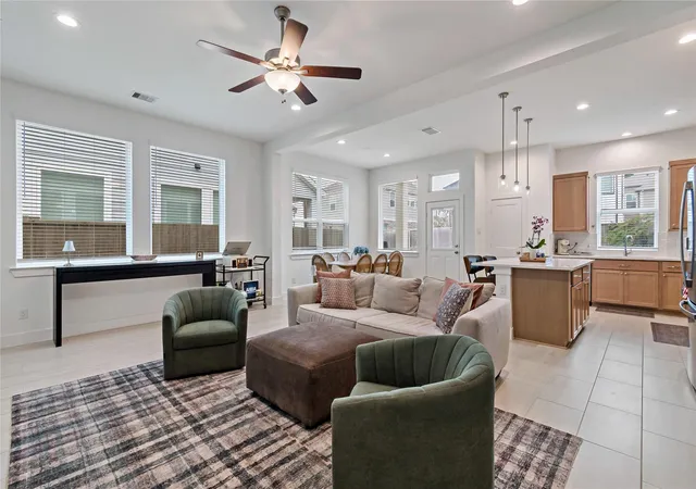 3rd image of 5254 Capricorn Wy, Rosharon, TX 77583 | MLS# 16207288
