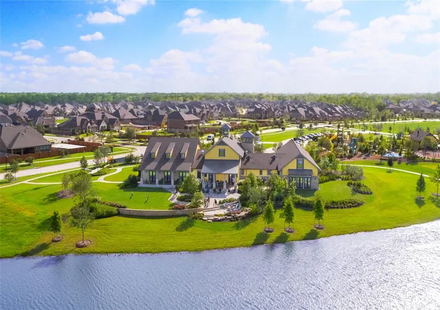 Photo 50 of Single family home for sale at 9413 Autumn Vale Dr, Missouri City, TX 77459 | MLS# 26790708 | Listing updated on 2026-10-06