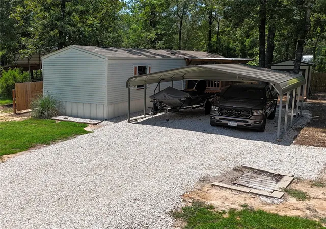 3rd image of 1161 Hidden Oaks Dr, Point Blank, TX 77364 | MLS# 2680731