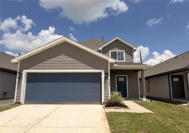 Photo 2 of Single family home for sale at 2126 Creole Crk Ln, Houston, TX 77090 | MLS# 50928234 | Listing updated on 2026-08-28