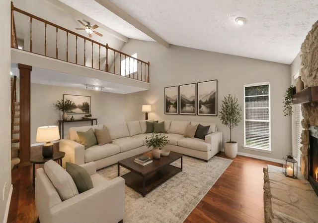 Photo 3 of Single family home for sale at 16826 Cobble Ridge Dr, Sugar Land, TX 77498 | MLS# 86007127 | Listing updated on 2026-10-06