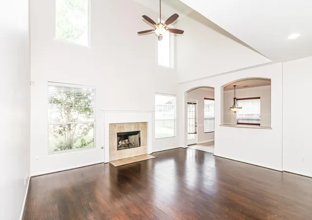 4th image of 1519 Mammoth Springs Ln, Richmond, TX 77469 | MLS# 7619757