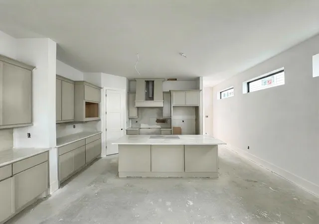 Photo 3 of Single family home for sale at 1310 Nagle St, Houston, TX 77003 | MLS# 72926740 | Listing updated on 2026-07-22