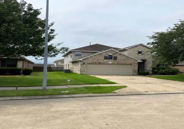 2nd image of 5010 Creekside Ave, Baytown, TX 77523 | MLS# 71238010