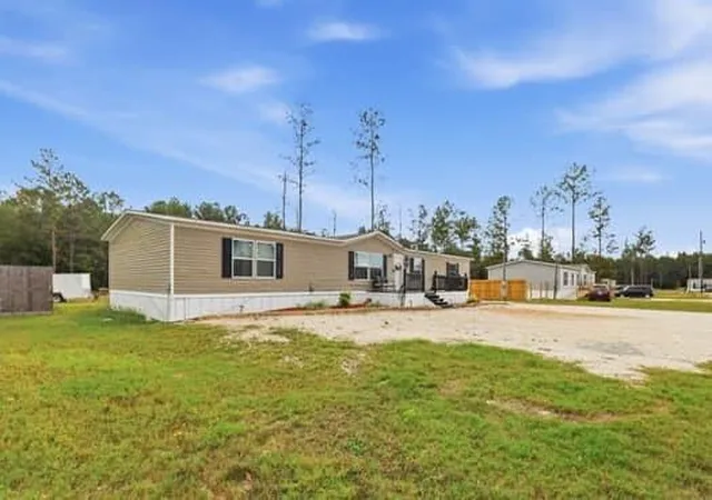 Photo 4 of Single family home for sale at 12947 Ralston Dr, Conroe, TX 77306 | MLS# 44285220 | Listing updated on 2026-06-10