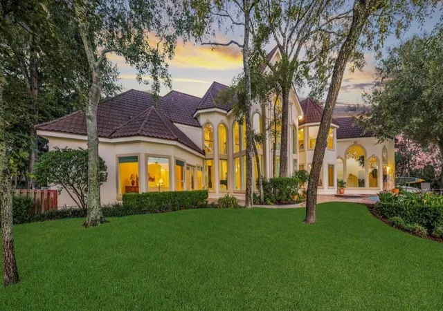 5th image of 35 W Isle Pl, Spring, TX 77381 | MLS# 70863866