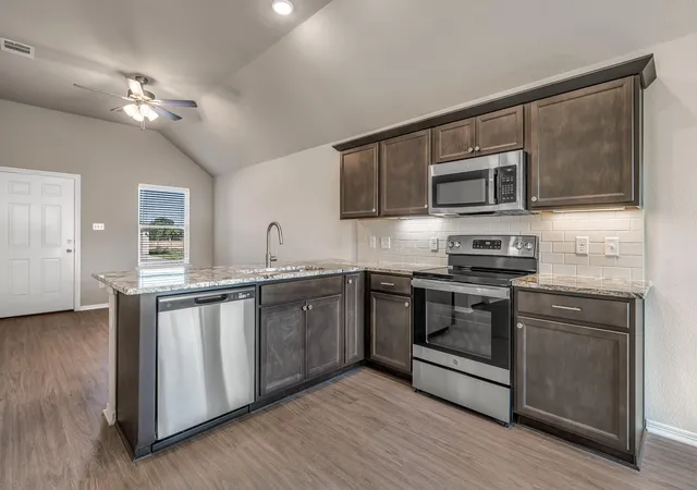 Photo 4 of Sale Pending at 2789 Buccaneer Trl, Bryan, TX 77803 | MLS# 17102900 | Listing updated on 2026-09-04