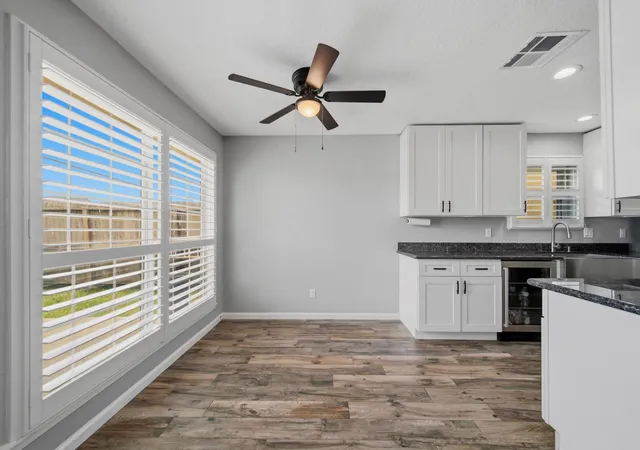 Homes for sale in Webster, TX | 2819 Heritage Colony Dr, Webster, TX 77598 | MLS# 55645636