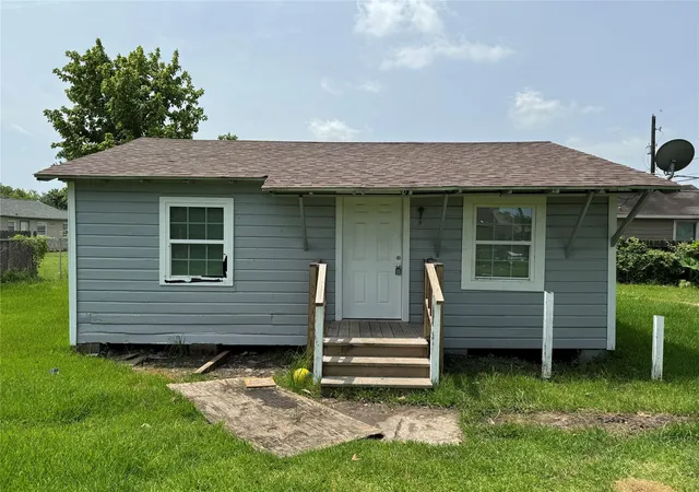 Homes for sale in Houston, TX | 6914 Radcliffe St, Houston, TX 77091 | MLS# 31878485