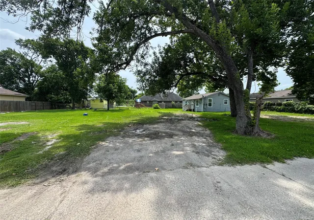 Homes for sale in Houston, TX | 6914 Radcliffe St, Houston, TX 77091 | MLS# 31878485