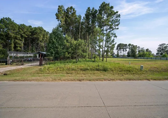 Photo 2 of Land for sale at 900 County Road 3545, Cleveland, TX 77327 | MLS# 7939064 | Listing updated on 2026-08-28