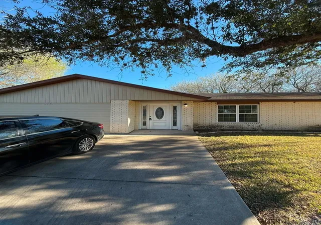 Photo 2 of Single family home for sale at 3715 Cline Rd, Wharton, TX 77488 | MLS# 69768699 | Listing updated on 2026-08-10