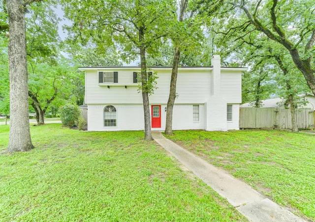 Photo 1 of Single family home for sale at 912 Brk Forest Dr, Conroe, TX 77385 | MLS# 12236292 | Listing updated on 2026-08-15