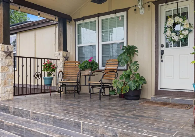 3rd image of 857 E Guadalupe St, La Grange, TX 78945 | MLS# 21055337