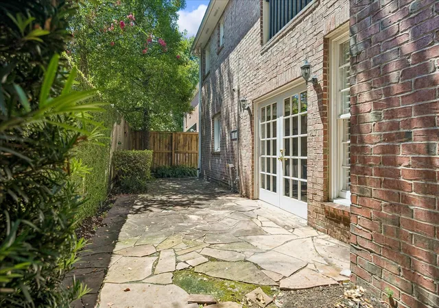 23rd image of 40 Hackberry Ln, Houston, TX 77027 | MLS# 14684760