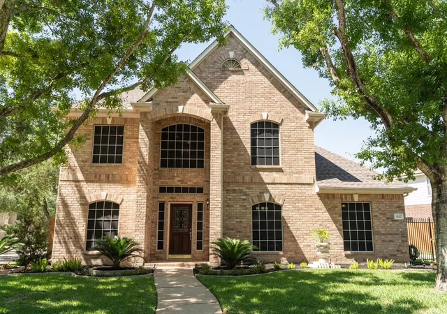 1st image of 3207 Long Bough Ct, Houston, TX 77059 | MLS# 10478949